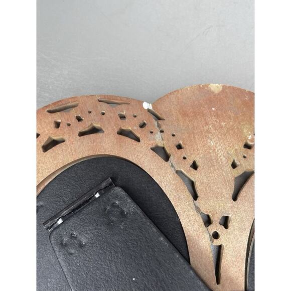 Vintage Oval Photo Standing Picture Frame Convex Bubble Glass Carved Wood - Picture 4 of 6